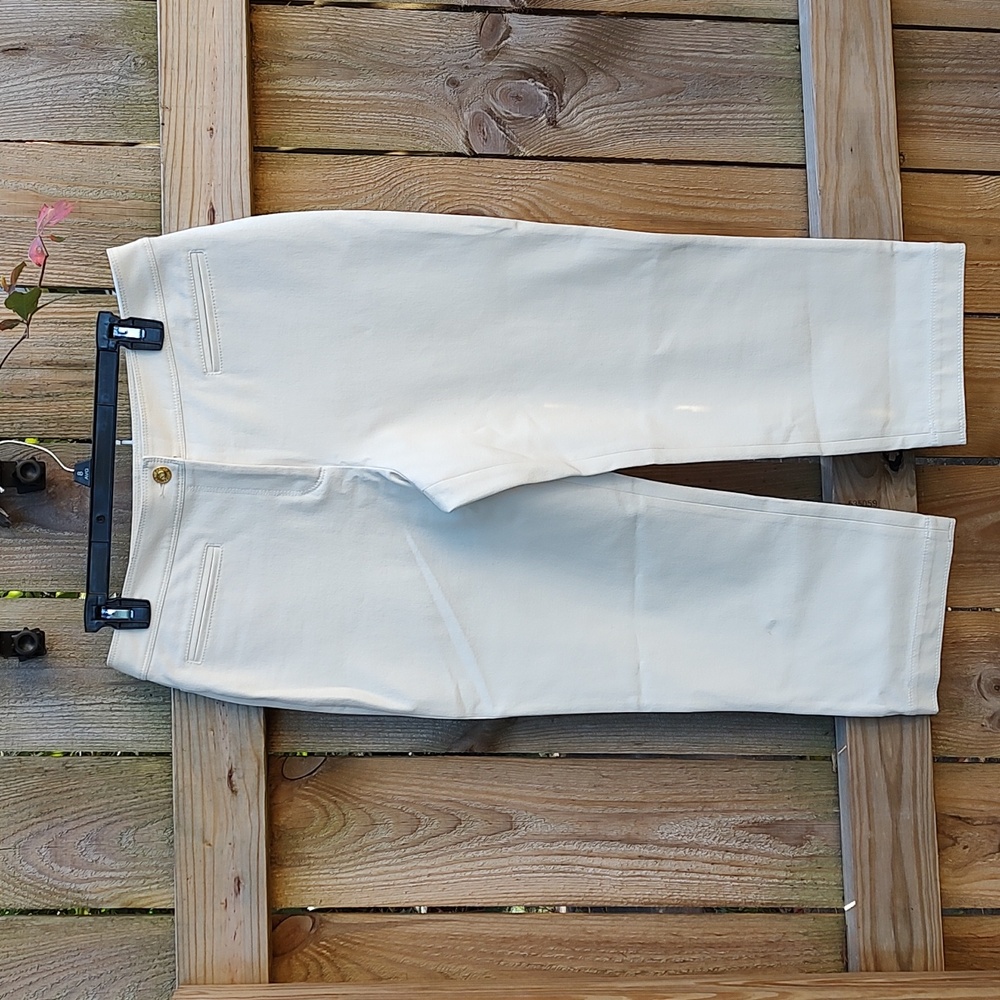 🏵️ St John Collection Vintage Cream Cropped Quiet Luxury Classic Capri Pants